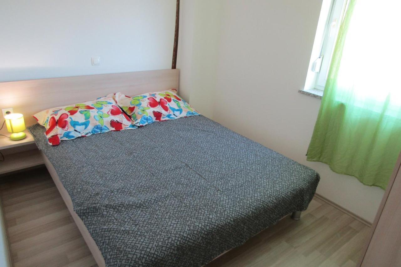 Apartment Morozin Đảo Krk Ngoại thất bức ảnh