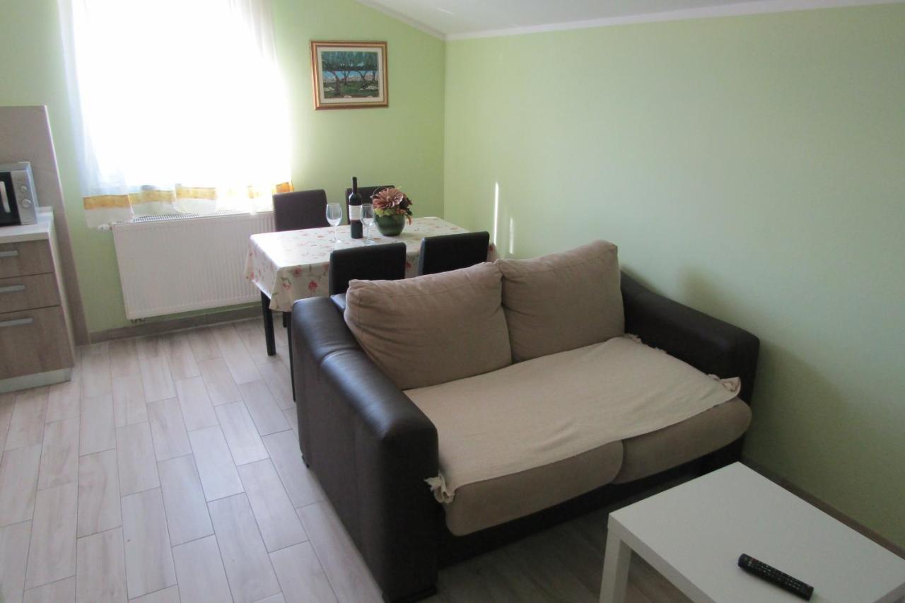Apartment Morozin Đảo Krk Ngoại thất bức ảnh